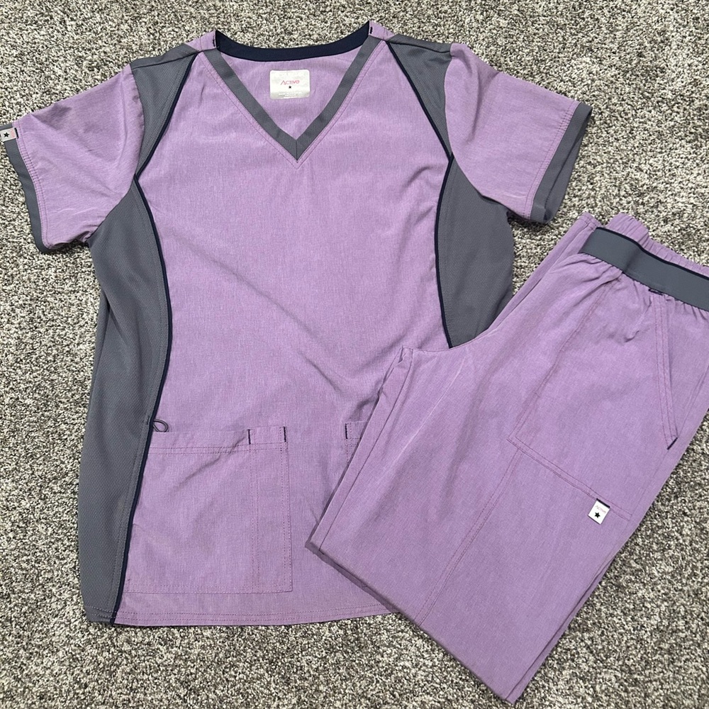Scrubstar scrubs. Lavender color. Size large. Worn twice. Smoke/pet free home